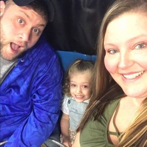 Meet your Posher, Alesha